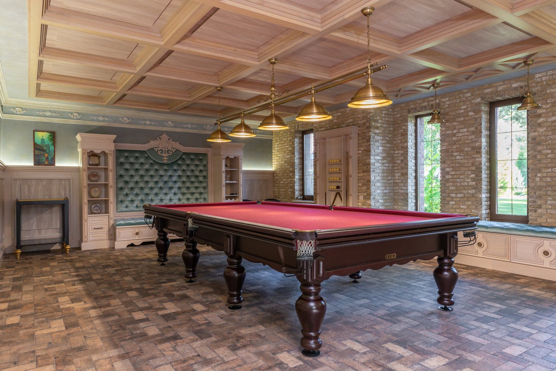 Luxury Snooker Lounge